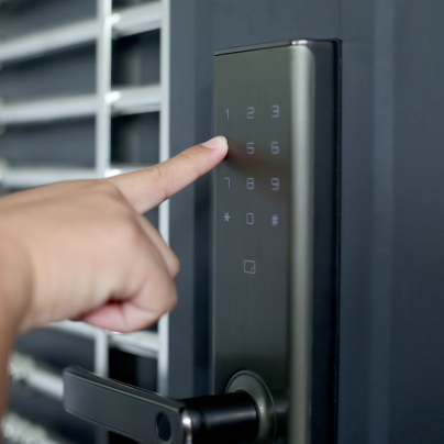 Lawrence keyless smart lock